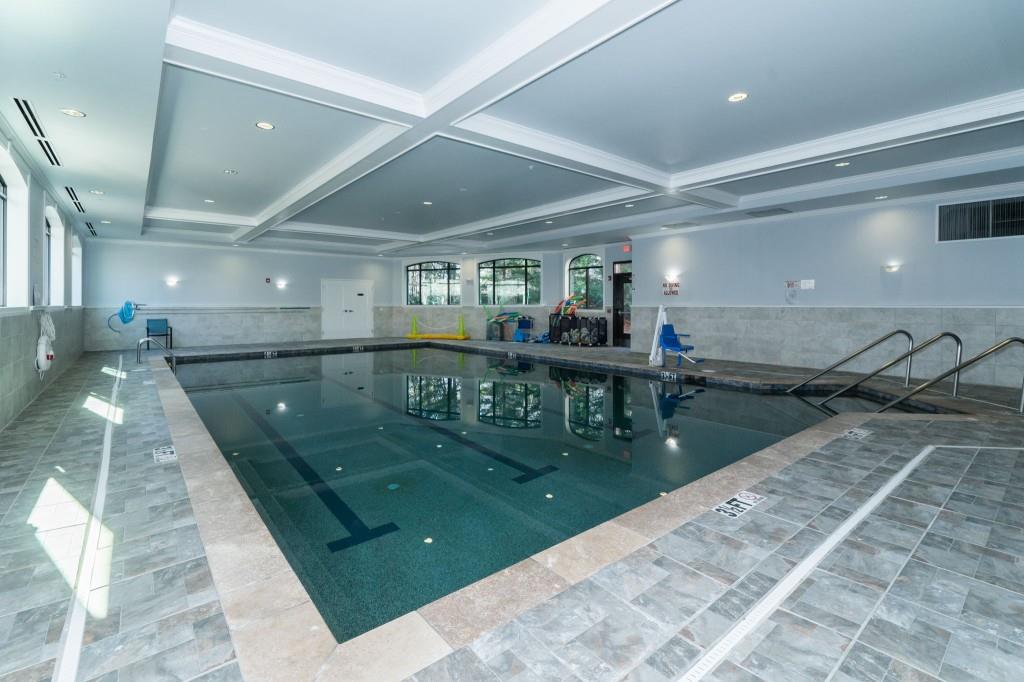 1800 Clairmont Lake Unit 220