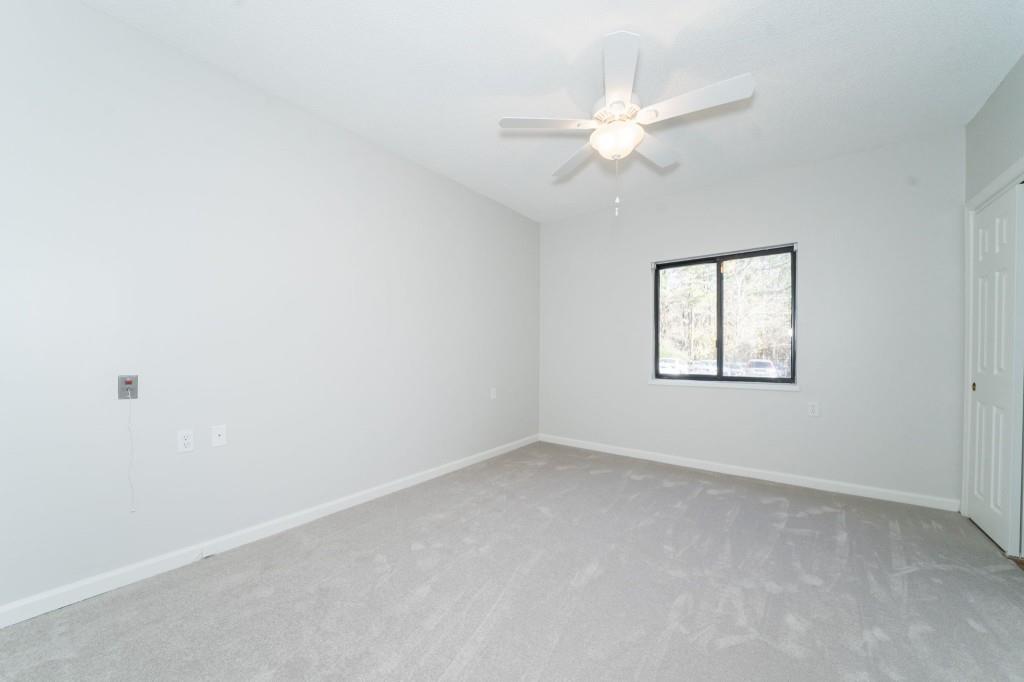 1800 Clairmont Lake Unit 220