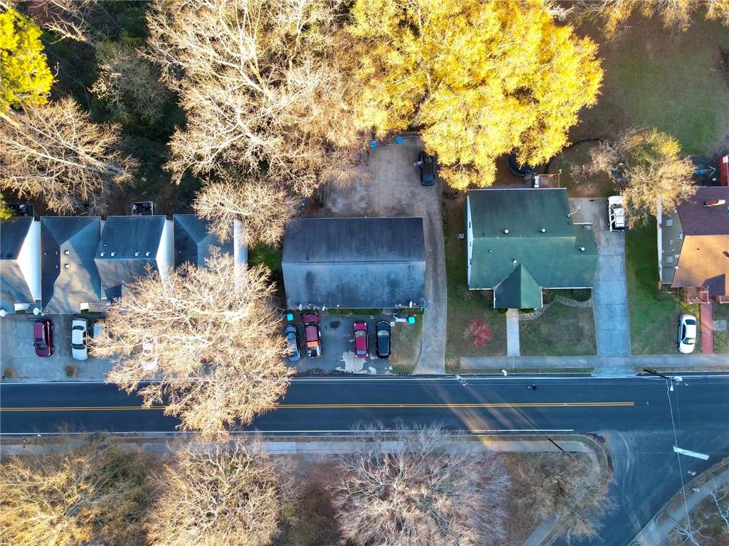 80 Lakeview Drive
