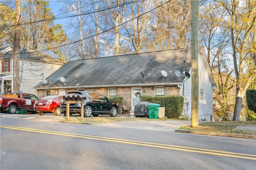 80 Lakeview Drive