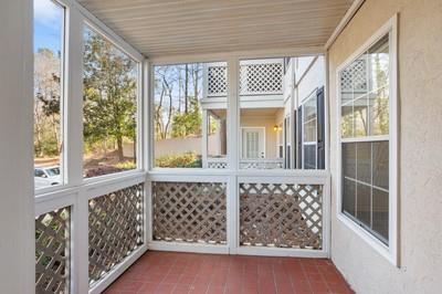 1002 Peachtree Forest Terrace