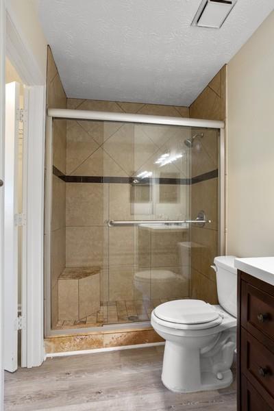 1002 Peachtree Forest Terrace
