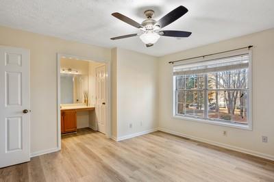 1002 Peachtree Forest Terrace