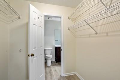 1002 Peachtree Forest Terrace