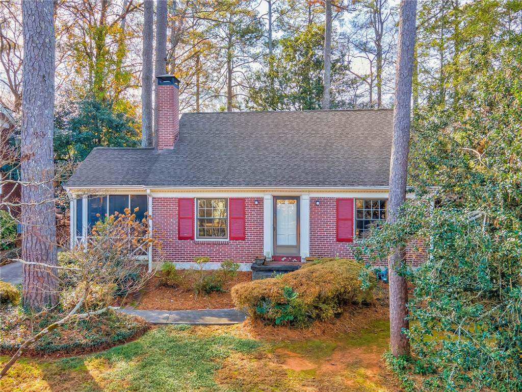 1941 Edinburgh Terrace NE