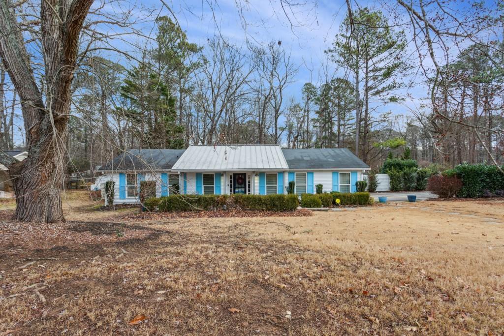 3346 Stonewall Drive NW