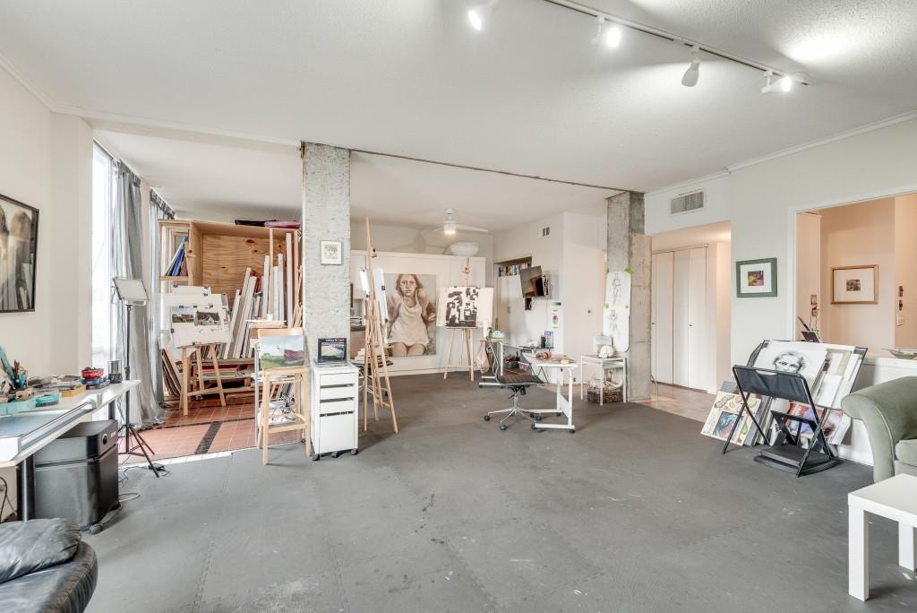 130 26th Street Unit 613