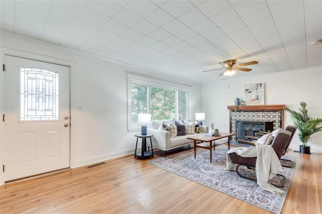 1119 Forrest Boulevard