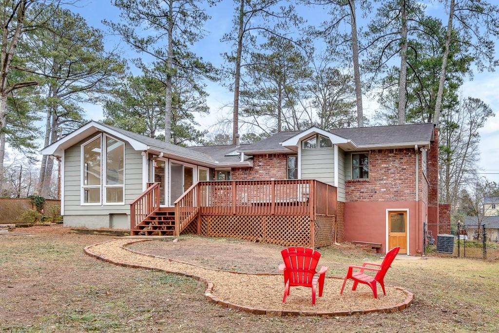 2936 Harcourt Drive