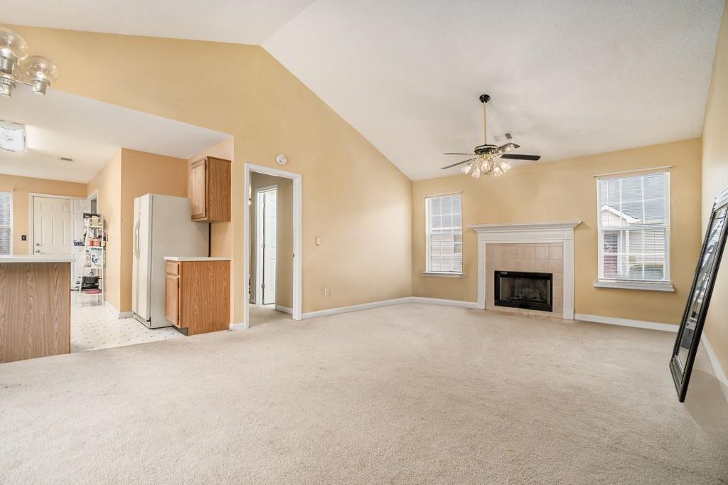 1285 Waterton Trail