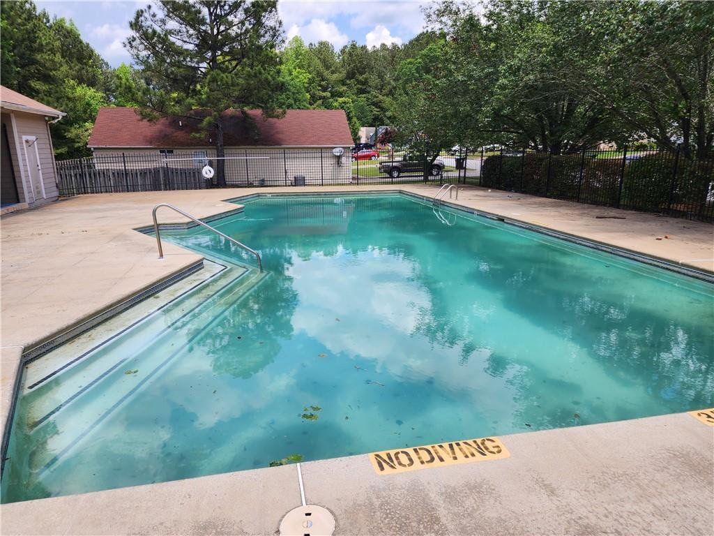 1285 Waterton Trail