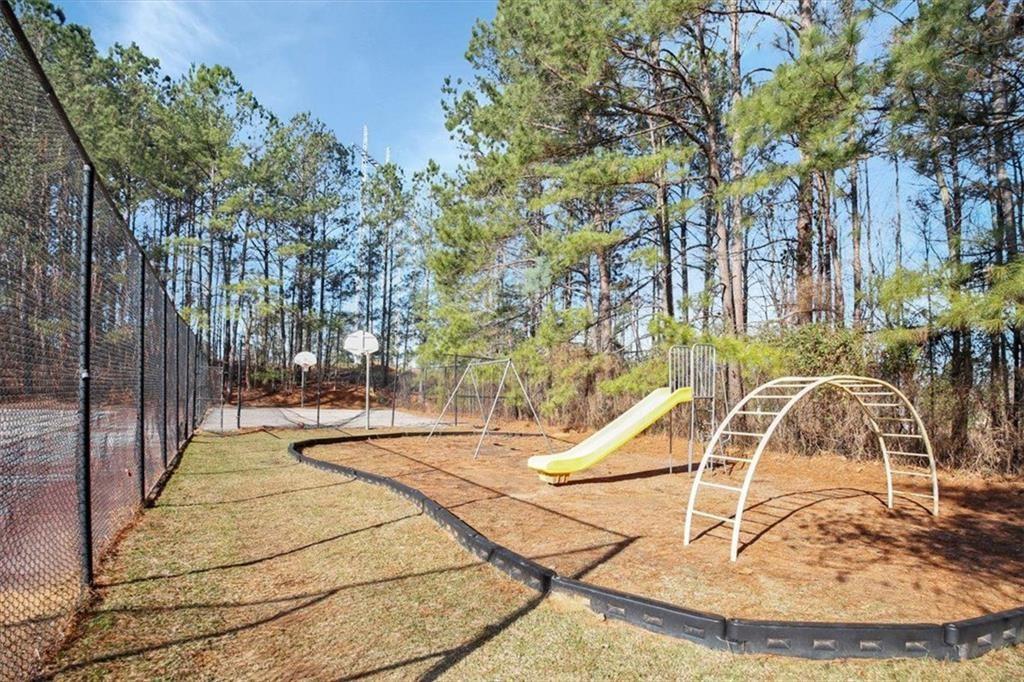 1285 Waterton Trail
