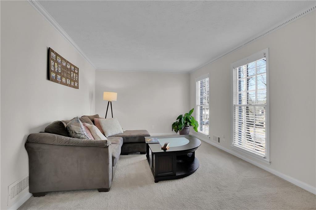 5073 Fieldgreen Crossing