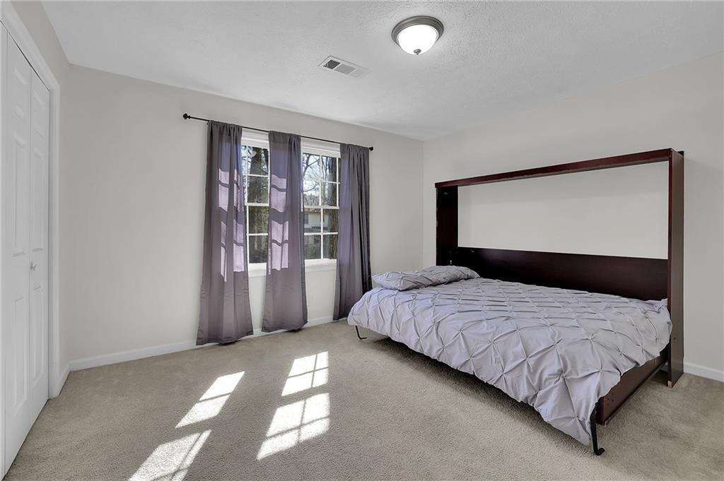 5073 Fieldgreen Crossing