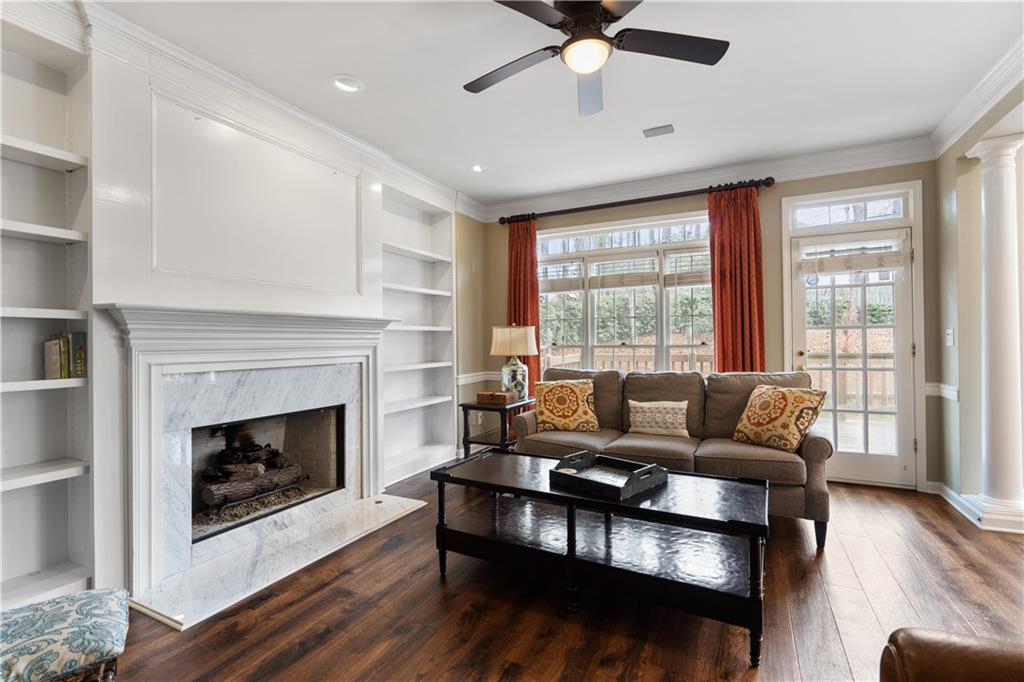 390 Meadowmeade Lane