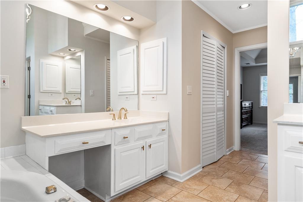 390 Meadowmeade Lane