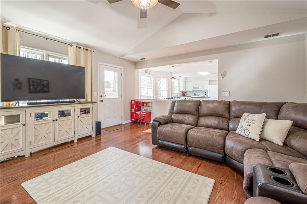 1760 N Milford Creek Lane SW