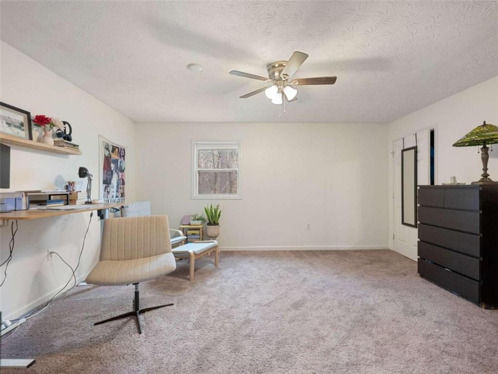 6910 Clearlake Court