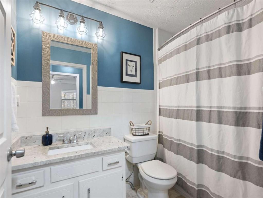 6910 Clearlake Court