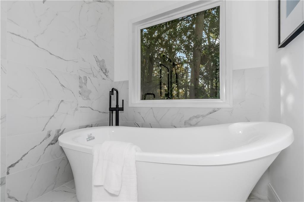 2674 Hosea L Williams Drive NE