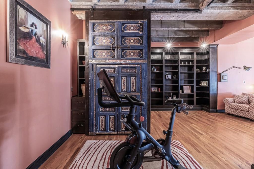 90 Fairlie Street NW Unit 602