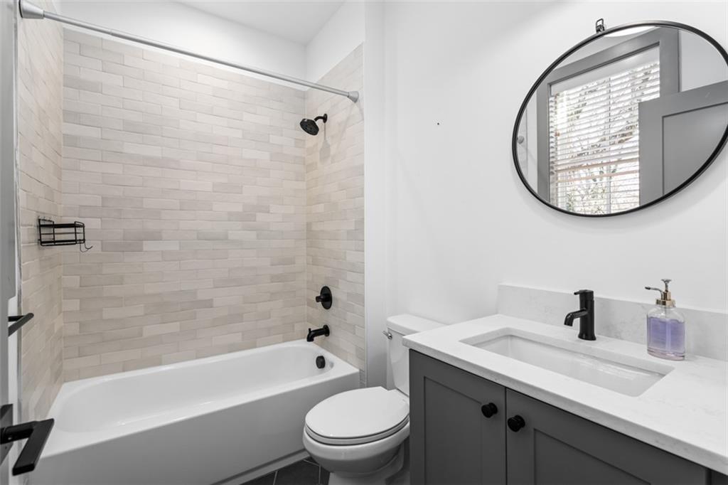 36 Becker Place NW Unit 44