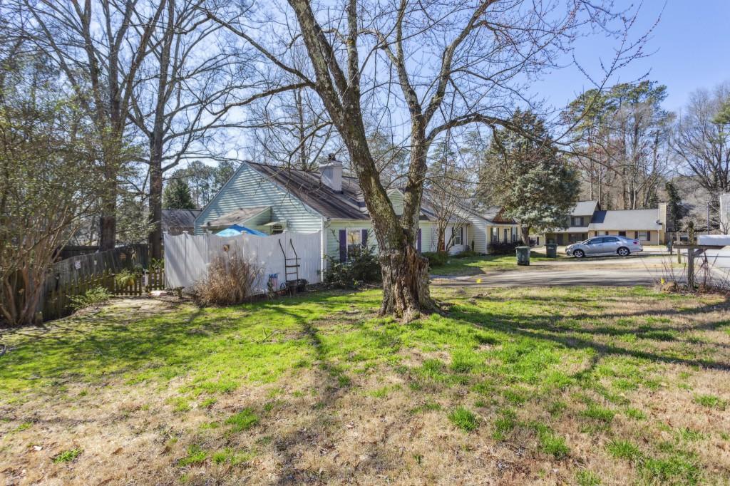 933 Westland Drive SW