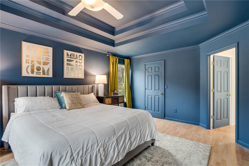 3840 Canterbury Walk Drive