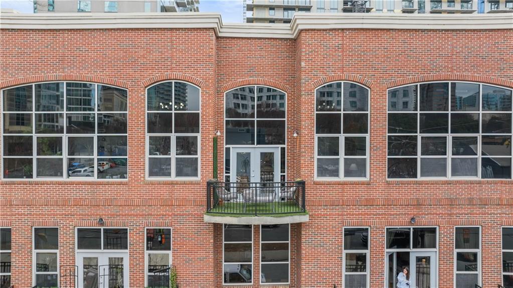 1023 Juniper Street NE Unit 302