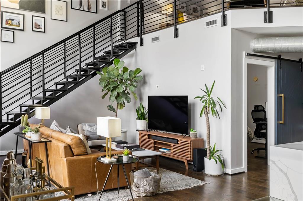 1023 Juniper Street NE Unit 302