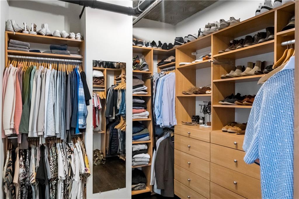 1023 Juniper Street NE Unit 302