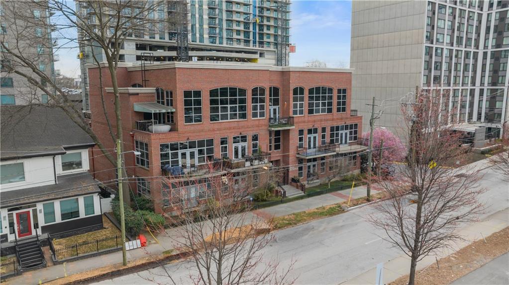 1023 Juniper Street NE Unit 302