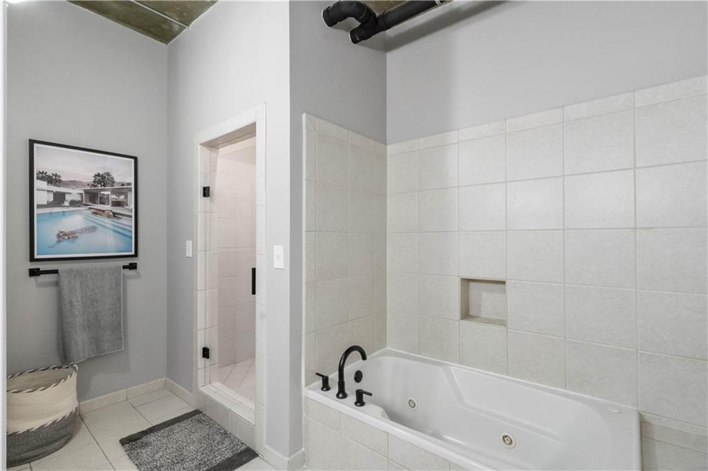 1023 Juniper Street NE Unit 302