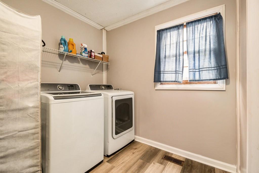33 E Porter Street SE