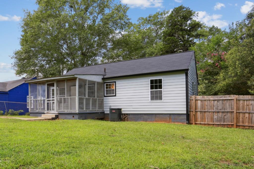 1978 McAfee Place