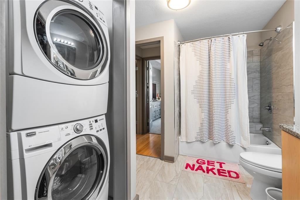 390 17th Street NW Unit 5016