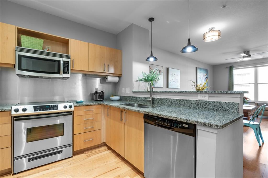 390 17th Street NW Unit 5016