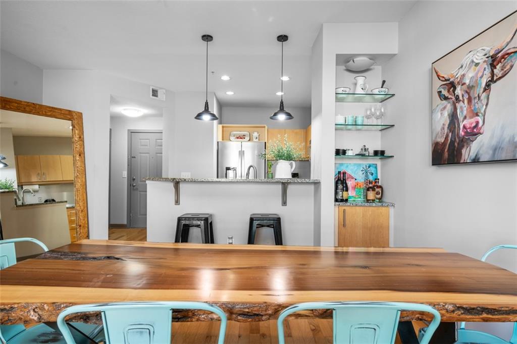 390 17th Street NW Unit 5016