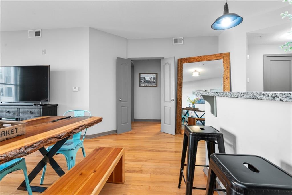 390 17th Street NW Unit 5016