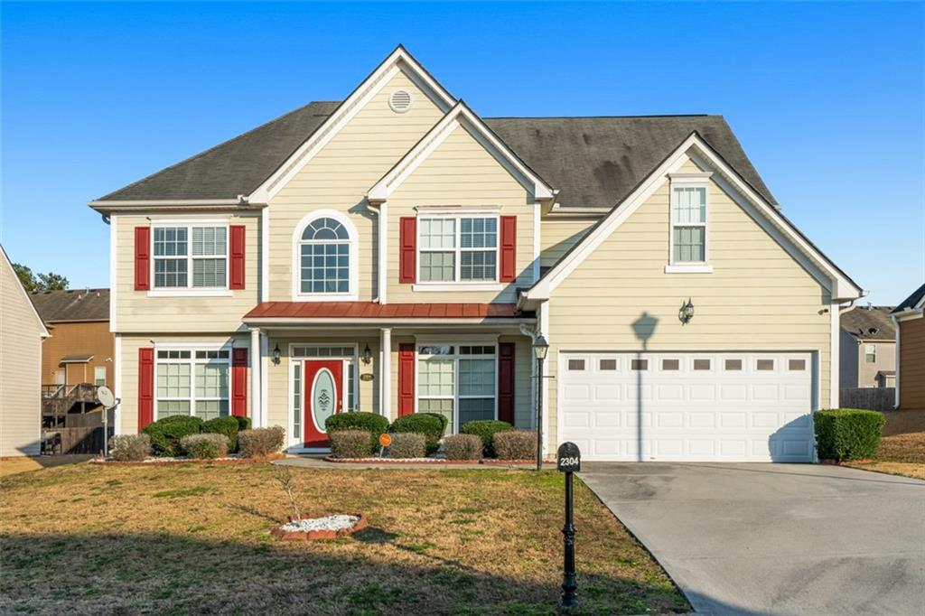 2304 Willow Shade Court