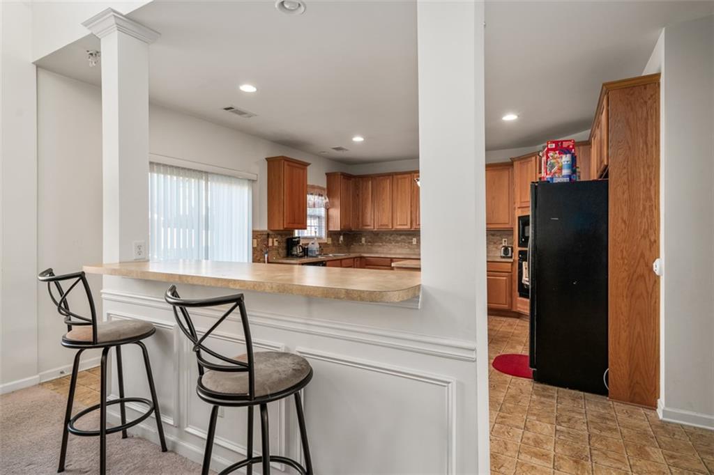 2304 Willow Shade Court