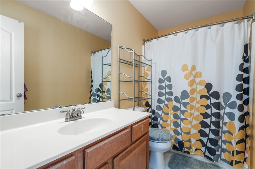 2304 Willow Shade Court