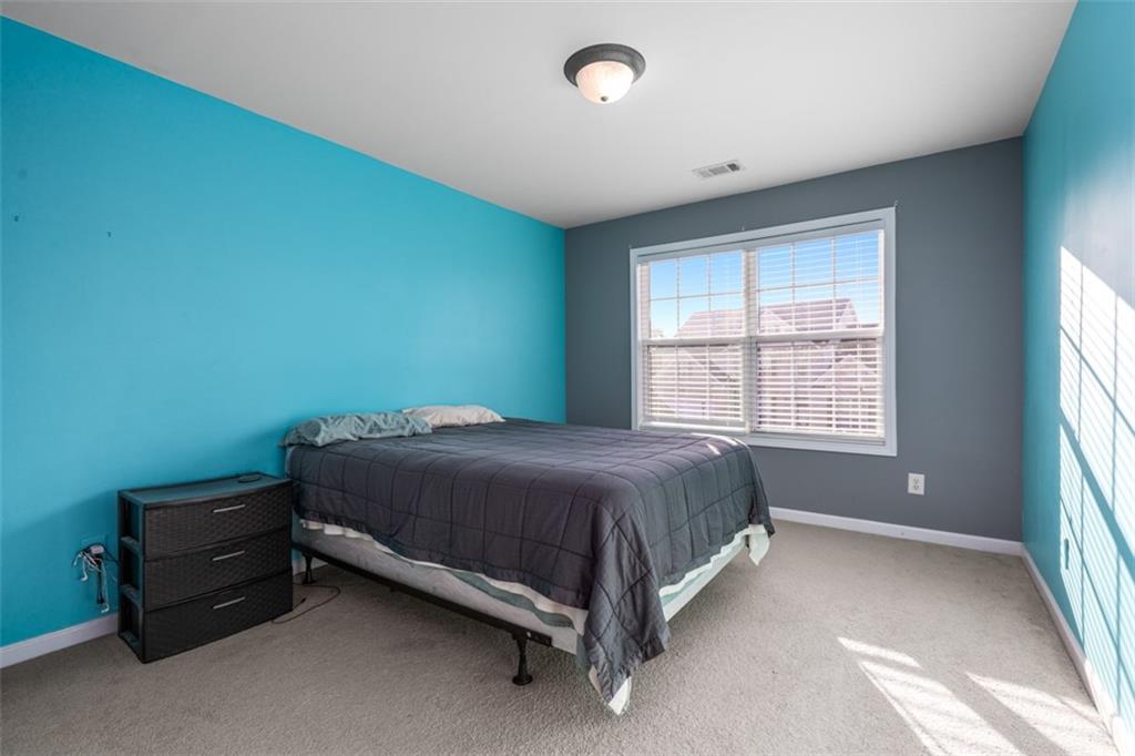 2304 Willow Shade Court