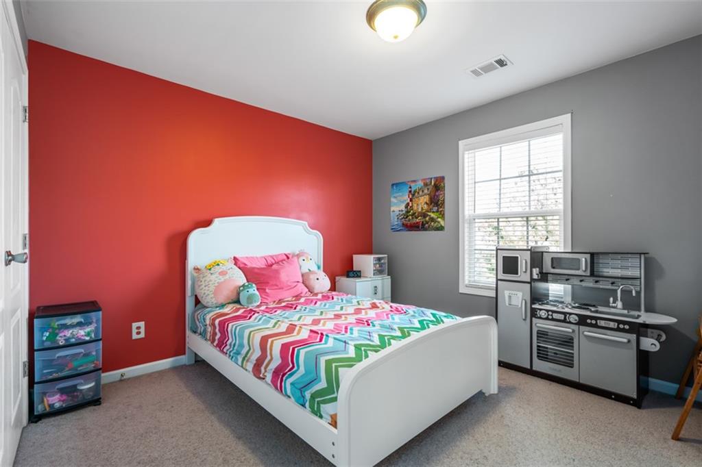 2304 Willow Shade Court