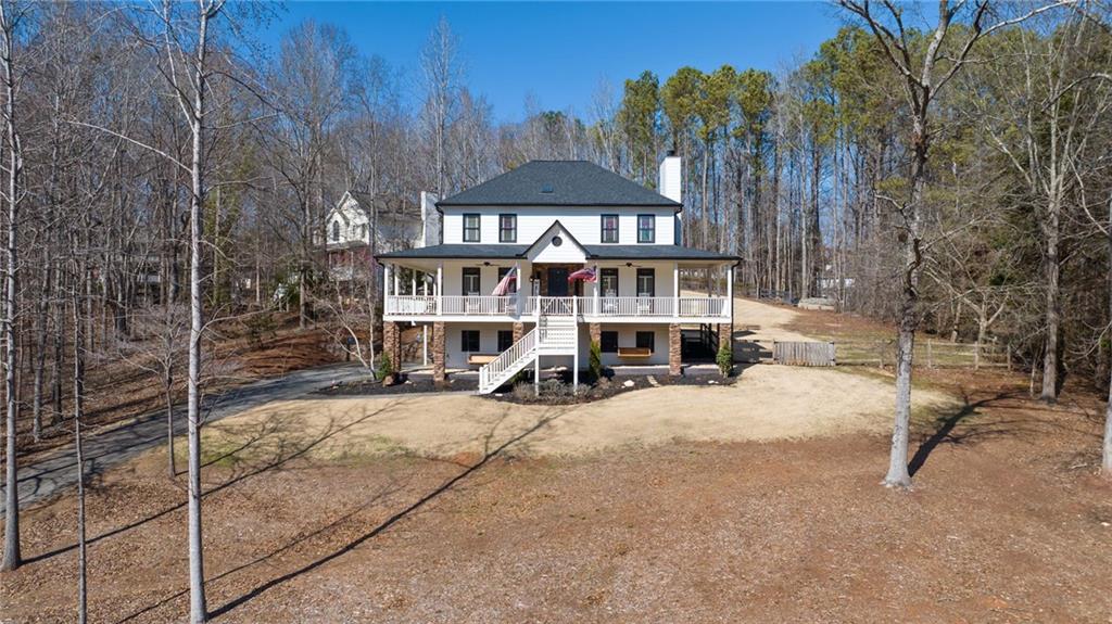 211 Falcon Pointe Court