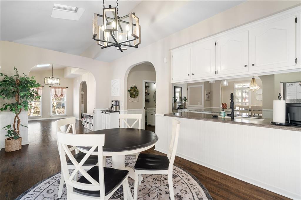 211 Falcon Pointe Court