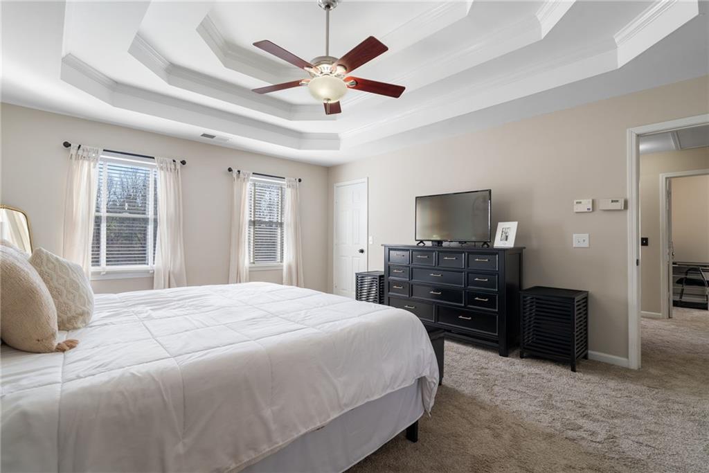 211 Falcon Pointe Court
