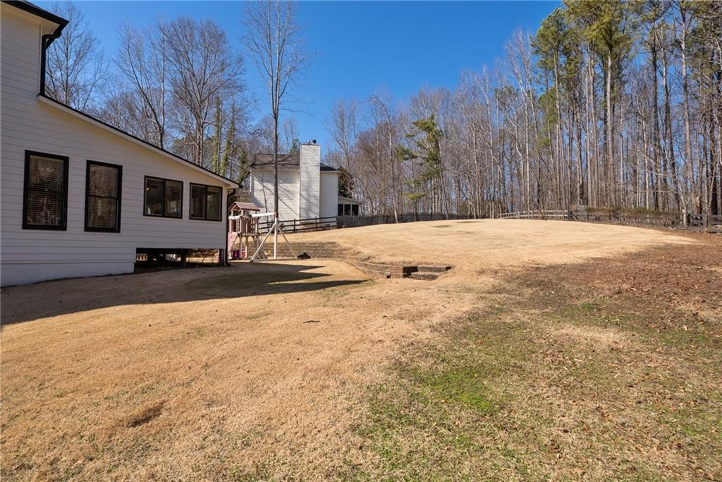 211 Falcon Pointe Court