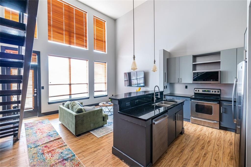 747 RALPH MCGILL Boulevard NE Unit 335