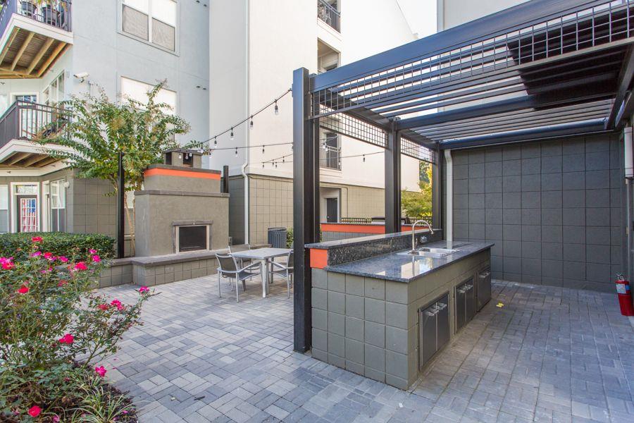 747 RALPH MCGILL Boulevard NE Unit 335